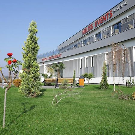 Отель Meliss Events Крайова Экстерьер фото